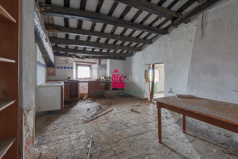 Foto e574d4f9-7738-4b87-8be8-fd9970a8fef8. Country house in Vilobí d´Onyar