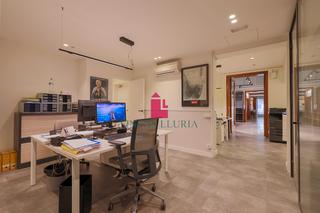 Local Comercial a Dreta de l´Eixample