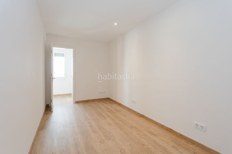 Foto eed23022-8d86-4325-906b-15d6e5af6c2e. Pis amb calefacció a Sarrià Barcelona