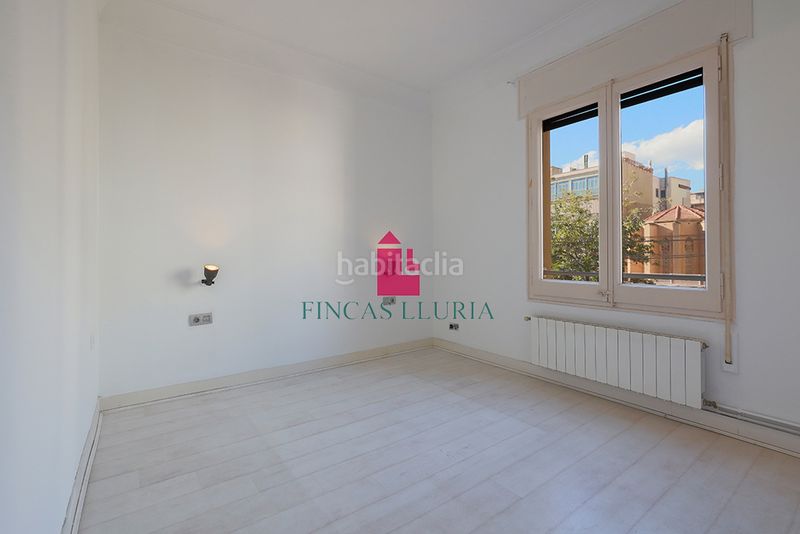 Foto b8789d59-17a9-46ef-9829-107f51b924e3. Pis amb calefacció a Dreta de l´Eixample Barcelona