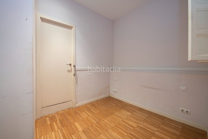 Foto 0247b4b0-522a-4b11-b38e-1dedbe349d6d. Pis amb calefacció a La Nova Esquerra de l´Eixample Barcelona