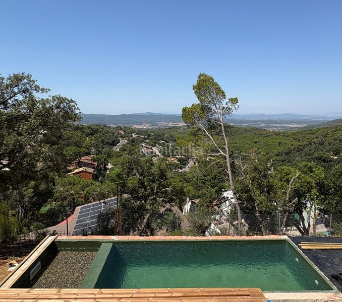 Foto 6a36b65d-6b49-41c8-965f-9b7cce823985. Casa amb xemeneia aparcament piscina a Begur Begur