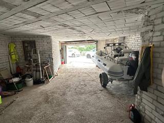 Location Parking voiture à Cala salions 29. Garaje cerrado en edifcicio sampán en la cala salions para barca