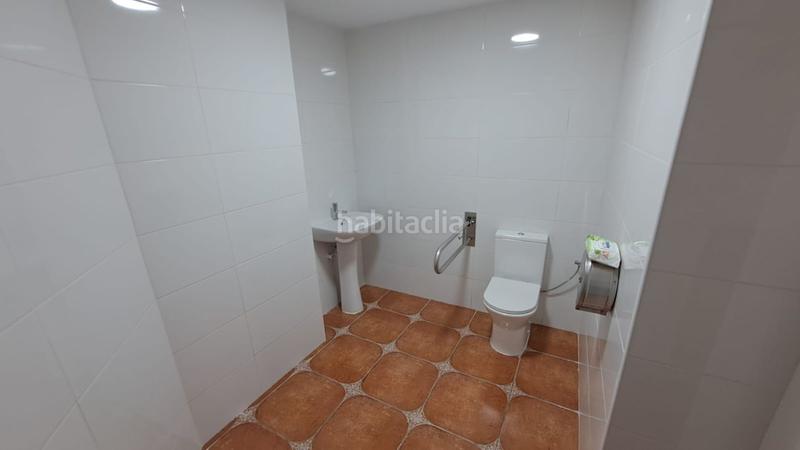 Foto 1d632619-a3d2-4108-97dc-382441fb511e. Local commercial dans Platja de Llevant Salou