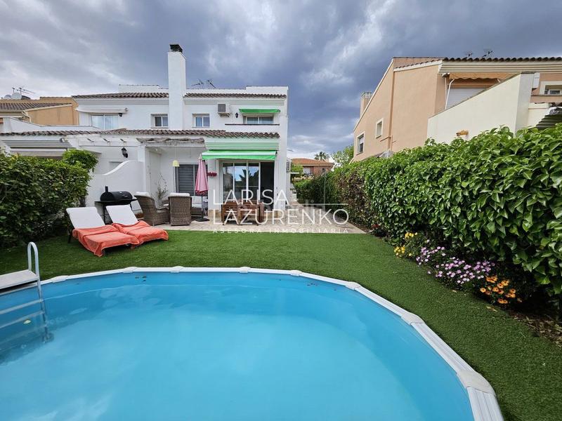 Foto 0a2532d3-aa00-4c01-a0fa-2a78beb02e86. Chalet mit heizung parking in Els Ametllers Cambrils