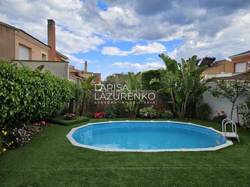 Foto 65993928-9dbb-4be1-8634-1d42089aa7de. Chalet mit heizung parking in Els Ametllers Cambrils