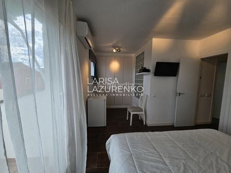 Foto 864bcff2-820e-4996-a504-0f9a8a9fe870. Chalet mit heizung parking in Els Ametllers Cambrils