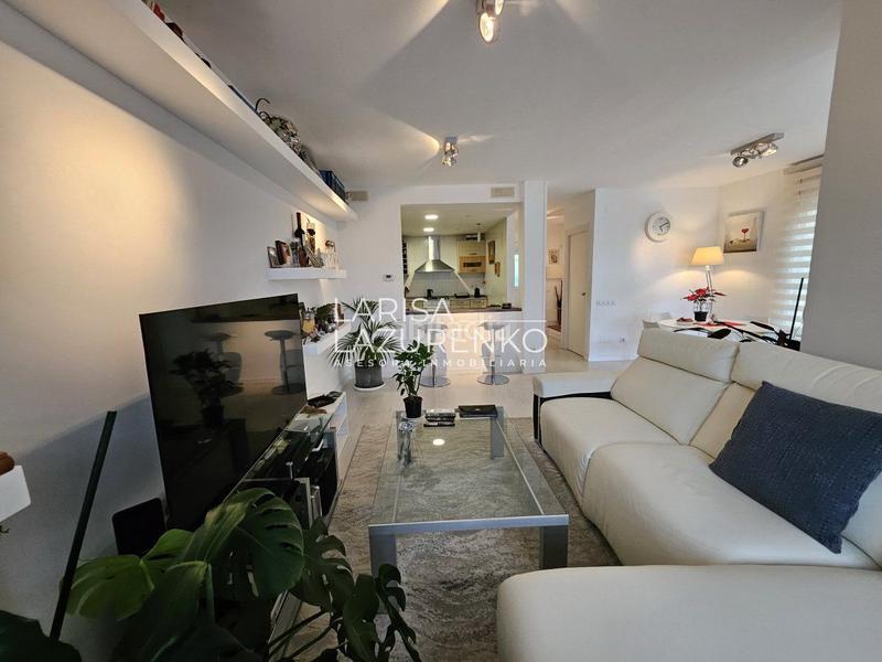 Foto 897b01df-b122-4e09-9dde-2302a6f41252. Chalet mit heizung parking in Els Ametllers Cambrils