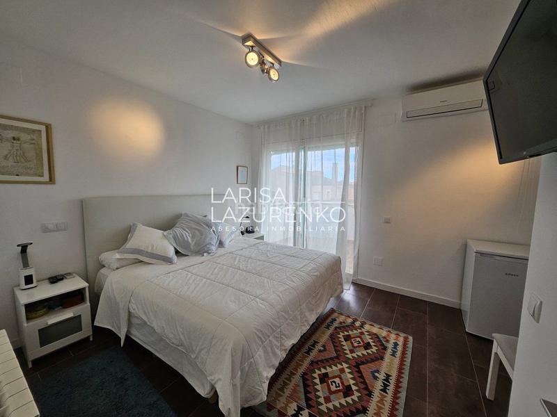 Foto cd1b14f5-87d6-49e0-bb58-a4fae2fdc4bb. Chalet mit heizung parking in Els Ametllers Cambrils