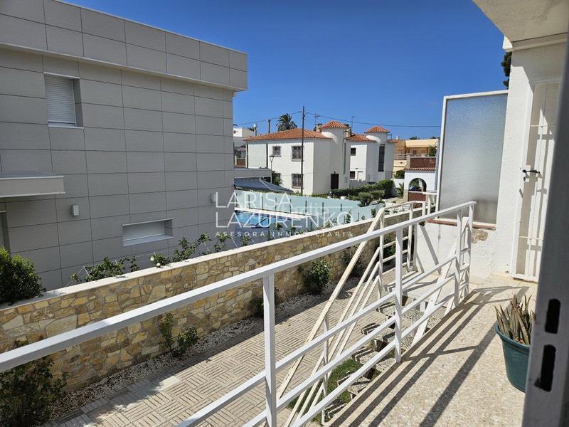 Foto b6c8183b-3edd-43a2-b820-351d69aec641. Apartamento  en venta en bahia, 2 dormitorios. en Cambrils