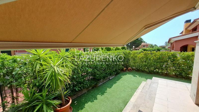 Foto f6d44dca-5d77-4f66-8ada-5f7b9d40f500. Chalet in Bonmont Terres Noves Mont-roig del Camp