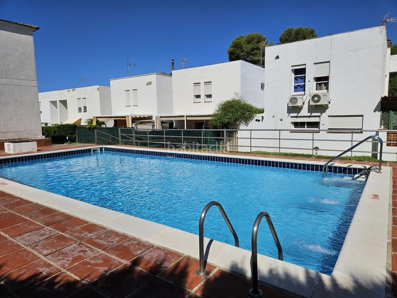 Foto 6ef8d5f8-39bd-452d-96d5-9cc6ab9a8d30. Casa adosada  en venta en covamar, 3 dormitorios. en Salou