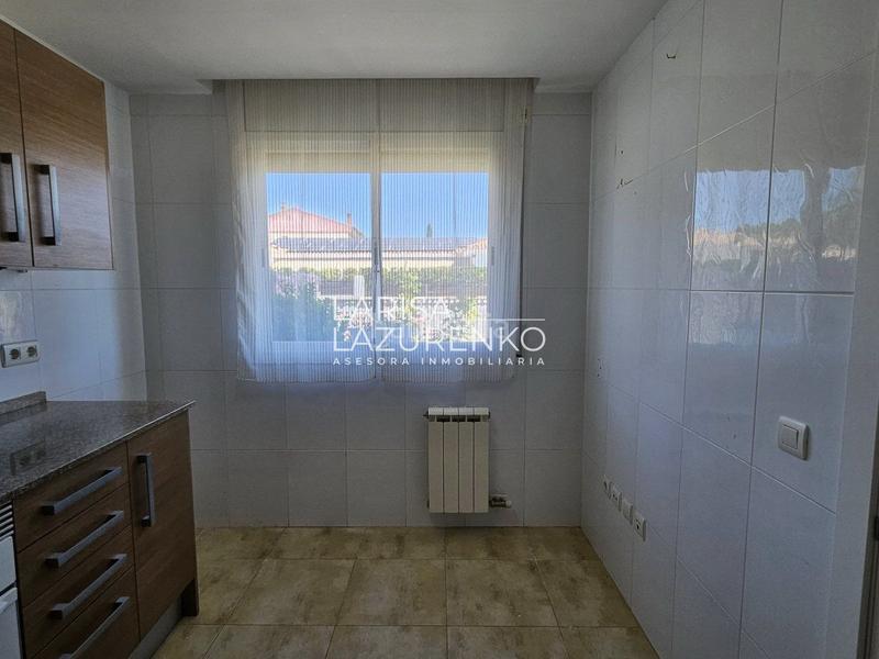 Foto 20adfdb3-7047-4f2f-b34e-7985bf532073. Casa a schiera con riscaldamento parcheggio piscina in Mont-roig del Camp