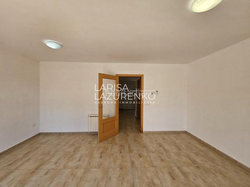 Foto 858a8e8e-5fb0-4f93-89b9-eacd6ef9e8b2. Casa a schiera con riscaldamento parcheggio piscina in Mont-roig del Camp