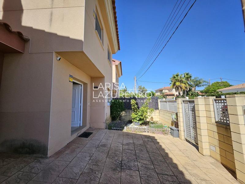 Foto 929a97e3-4efe-49f6-80cc-933703397464. Casa a schiera con riscaldamento parcheggio piscina in Mont-roig del Camp