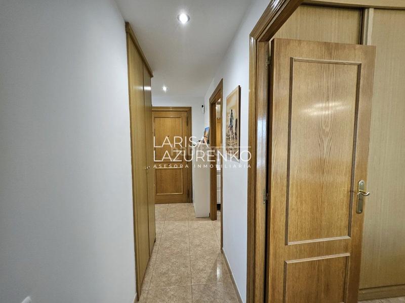 Foto d5febea8-a0b0-4684-b586-0404bb12d354. Appartement mit heizung pool in La Pineda Vila-seca