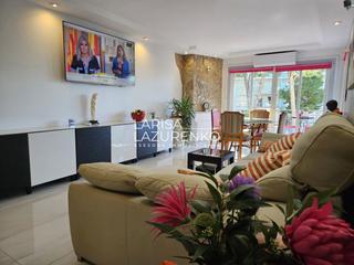 Apartament  Brusselas. Apartamento en venta en eixample, 3 dormitorios.