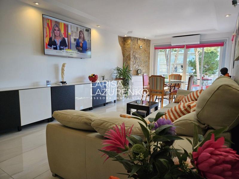 Foto 204b67ed-10aa-4a50-9acb-efef207157c2. Apartamento  en venta en eixample, 3 dormitorios. en Salou