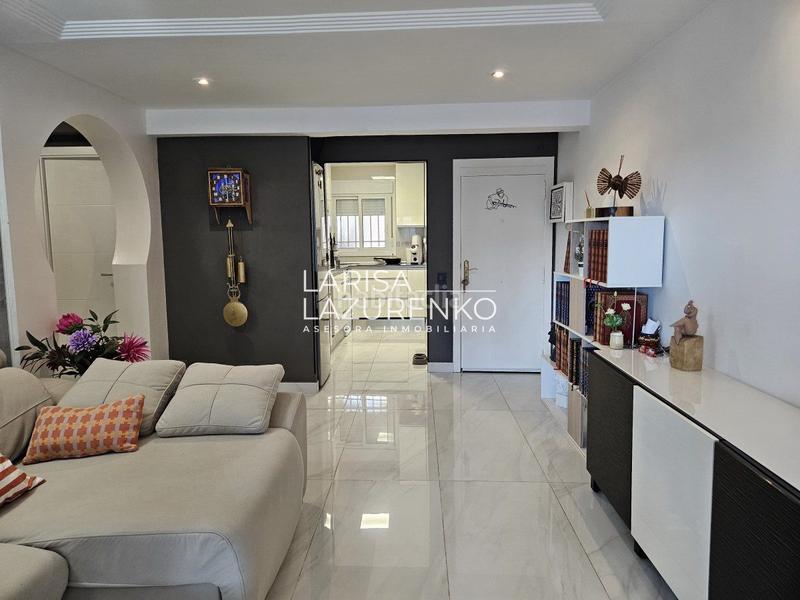 Foto f3e97dd5-0b42-4154-a233-6fe6f4b0971a. Apartamento  en venta en eixample, 3 dormitorios. en Salou