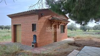 Bauernhof  N/a. Finca rúst. en venta en polígono, 1 dormitorio.