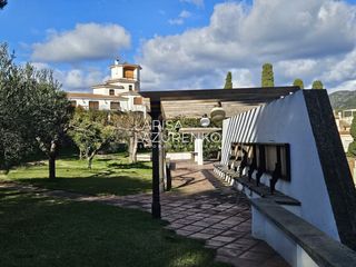 Xalet  Nou. Chalet individual en venta en riudecanyes, 9 dormitorios.