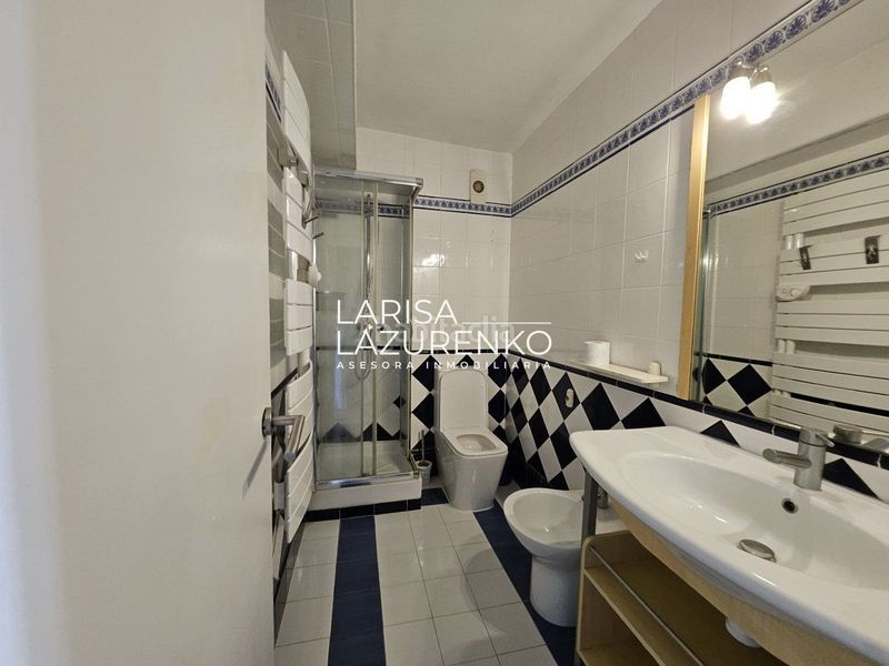 Foto b0a36d11-ca93-487d-9886-b7847d219267. Apartament amb calefacció aparcament a pla de maset - cap de Salou Salou