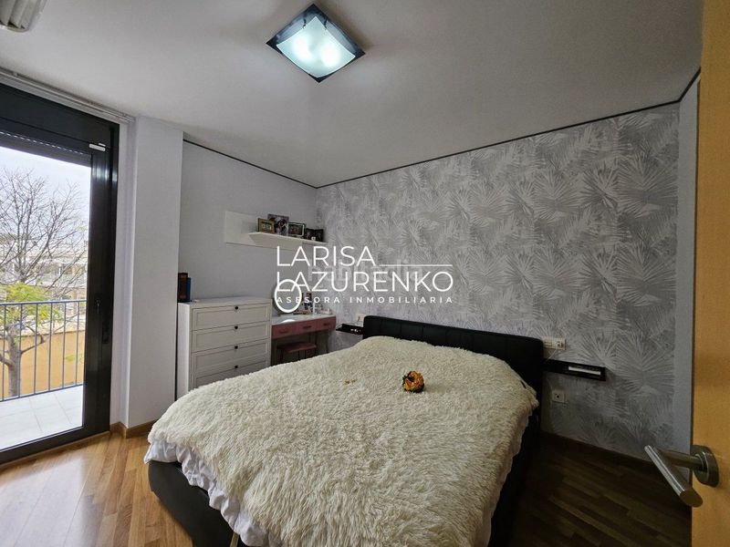 Foto 99e7b4fb-1c66-44fd-b1cc-986c2eea64c2. Pis amb calefacció a casc antic - nou Cambrils Cambrils