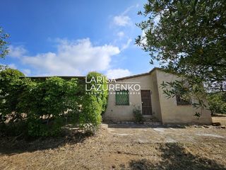 Masia  N/a. Finca rúst. en venta en riudecanyes, 1 dormitorio.