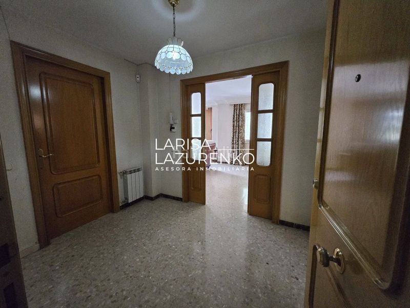 Foto 5765b0b8-ee35-46e7-83a2-f1188c30225d. Casa amb calefacció aparcament a Migjorn Reus