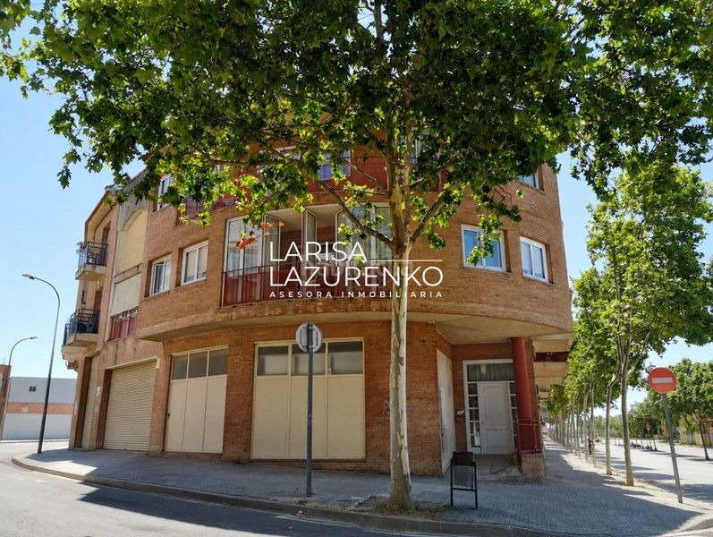Foto 68d616d9-af89-402b-9a29-299d7d0708f5. Casa amb calefacció aparcament a Migjorn Reus