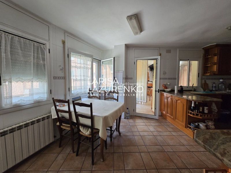 Foto bc024a83-9856-4dcc-af98-744886cdd491. Casa amb calefacció aparcament a Migjorn Reus