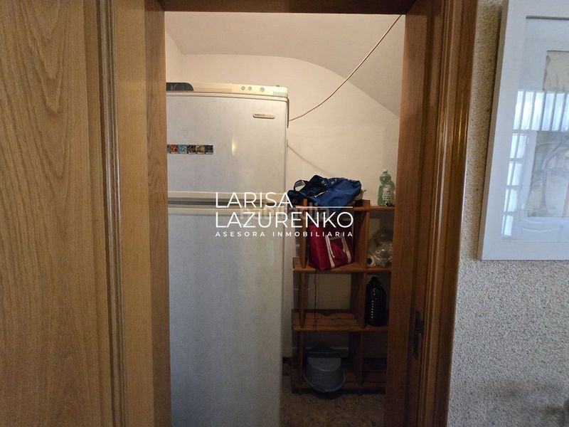 Foto d16c89bf-b57d-48d7-841f-105aa1e87cef. Casa amb calefacció aparcament a Migjorn Reus