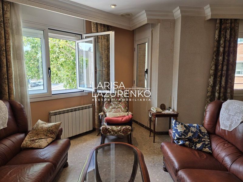 Foto db297dfe-0a21-4746-9439-73928e0089f3. Casa amb calefacció aparcament a Migjorn Reus