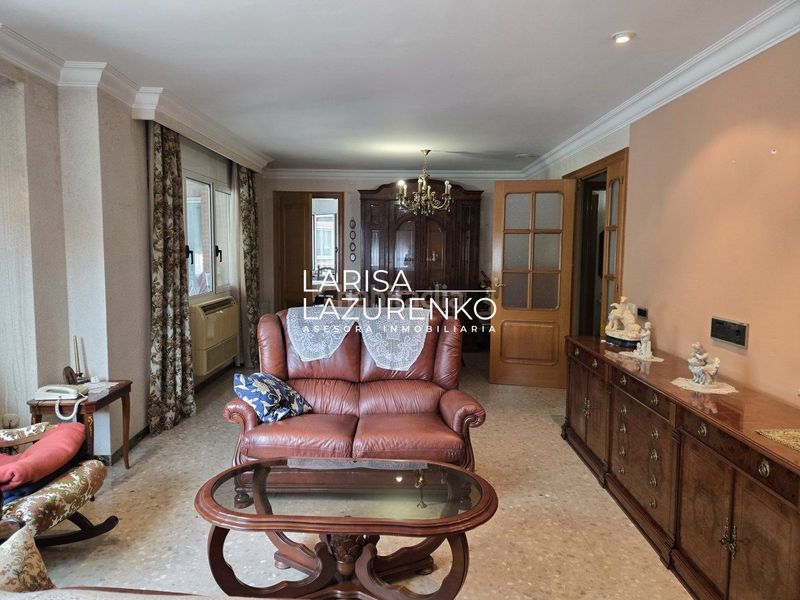 Foto fdc80999-d35d-4a65-a75f-4fad873951de. Casa amb calefacció aparcament a Migjorn Reus
