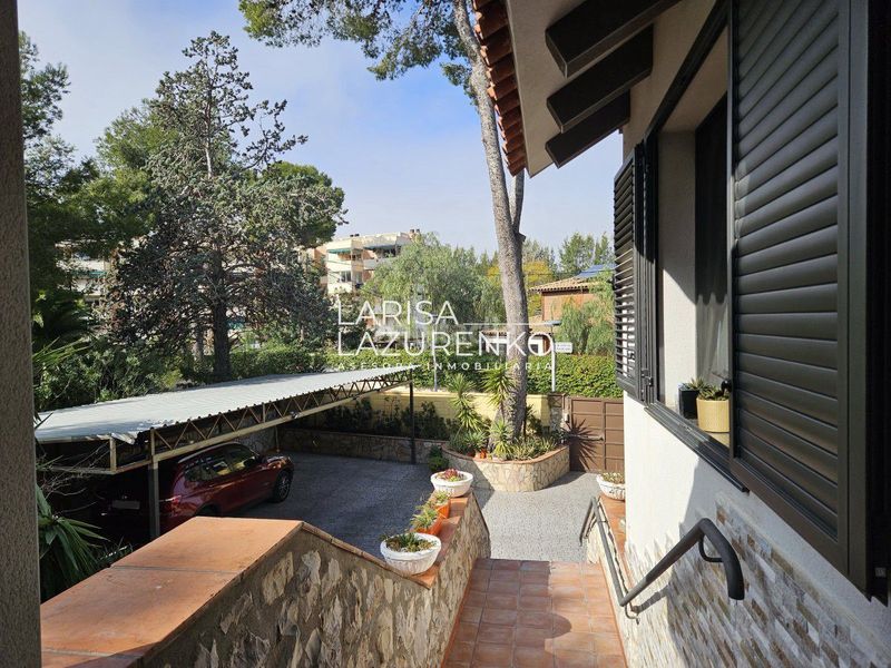 Foto de80504a-9468-42e6-bd80-96cb3c7c08b4. Xalet amb calefacció aparcament a pla de maset - cap de Salou Salou