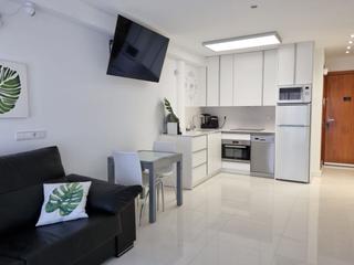 Apartament  Diputacio. Apartamento en venta en urbanización  vilafortuny.
