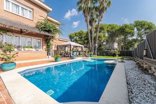Chalet  Del cel. Chalet individual en venta en monnars, 6 dormitorios.