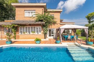 Xalet  Del cel. Chalet individual en venta en monnars, 6 dormitorios.