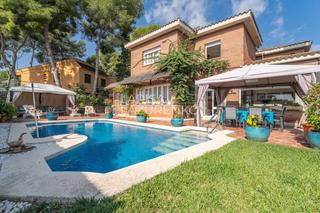 Chalet  Del cel. Chalet individual en venta en monnars, 6 dormitorios.