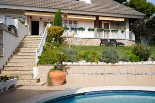 Chalet  Ripollés. Chalet individual en venta en la mora, 5 dormitorios.