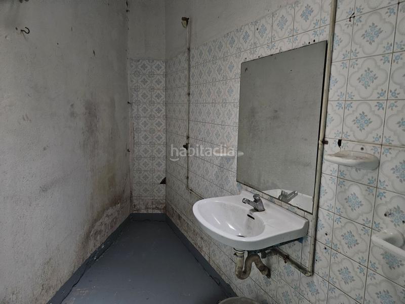 Foto fac0288e-9d6a-440e-84bc-37df314ba260. Lloguer local comercial a Centre Reus