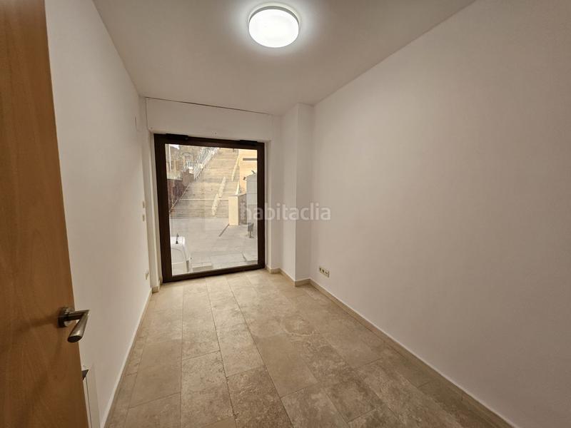 Foto b30b6b65-b465-4eed-b3d2-1239f5403ac5. Dúplex duplex en venta en barrios maritimos, 3 dormitorios. en Tarragona