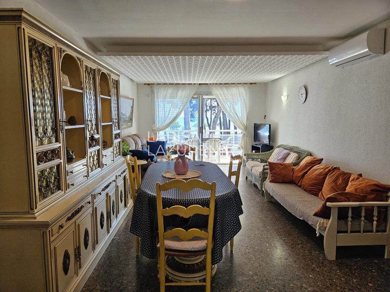 Foto 69a4ec8f-26ea-481c-b44a-9666102aa6ce. Apartamento  en venta en urbanización mediterránea, 3 dormitorios. en Cambrils