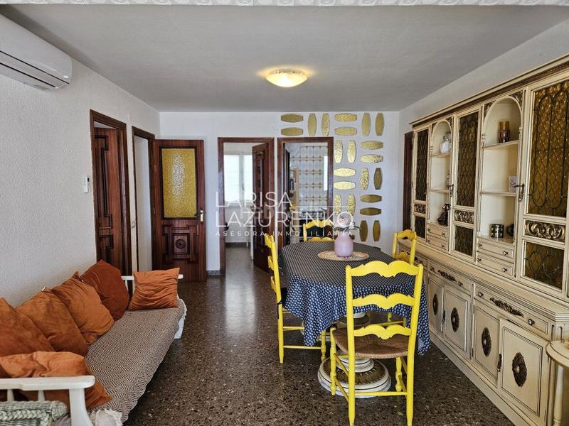 Foto a2cdd38a-5cbf-4342-8073-f2200f2394c5. Apartamento  en venta en urbanización mediterránea, 3 dormitorios. en Cambrils