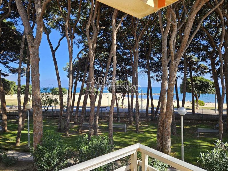 Foto dcb8e08b-ed7b-4fad-8ba0-535fe56136f2. Apartamento  en venta en urbanización mediterránea, 3 dormitorios. en Cambrils