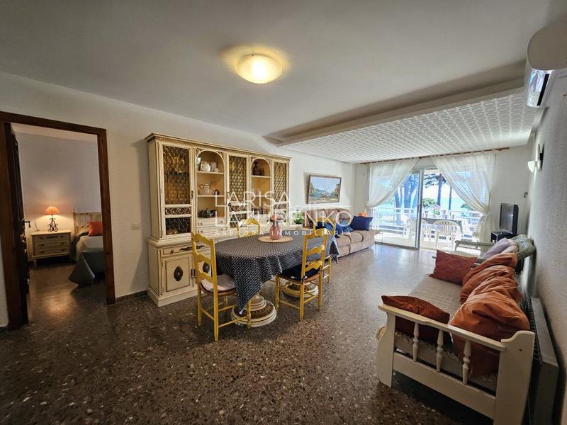 Foto dcbcf3c2-aa99-49da-b894-afd75cb731a8. Apartamento  en venta en urbanización mediterránea, 3 dormitorios. en Cambrils