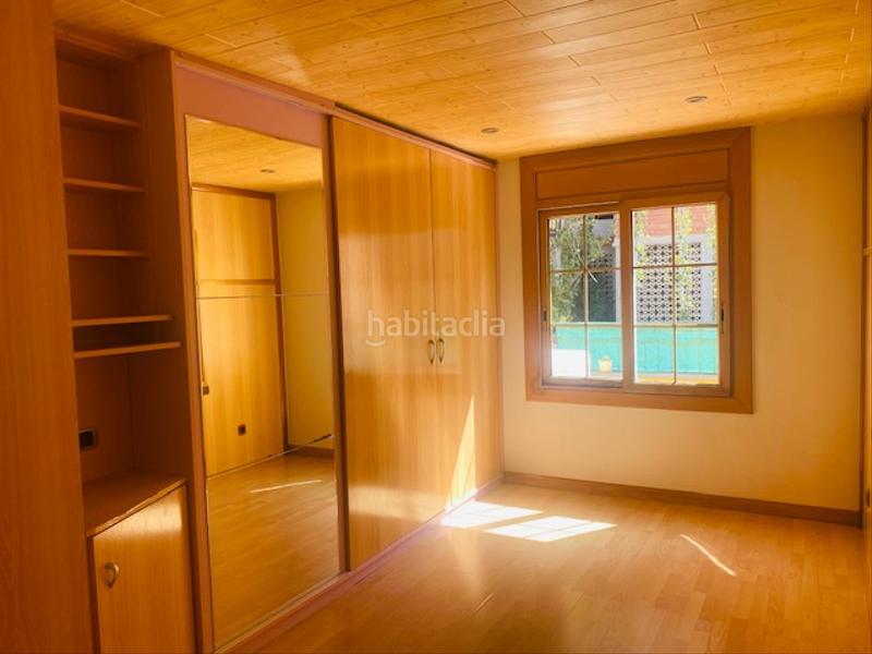 Foto 11f80943-663b-4c0f-9f55-6a34d253a7b7. Dachwohnung in Santa Rosa Santa Coloma de Gramenet