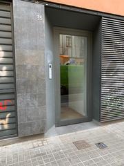 Aparcament cotxe a Carrer del Poeta Cabanyes 35