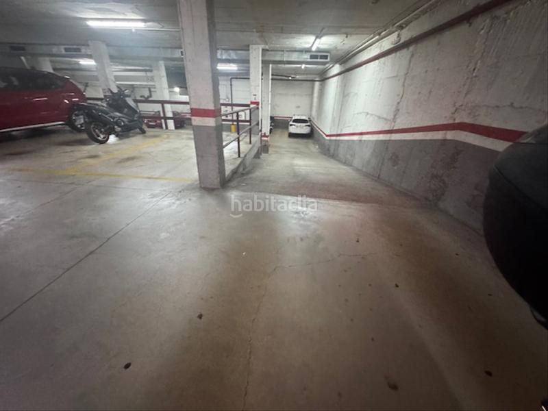 Foto 6090bd01-a735-4478-a561-eee10bc39e9d. Posto auto in carrer de galícia 19 in Trinitat Vella Barcelona