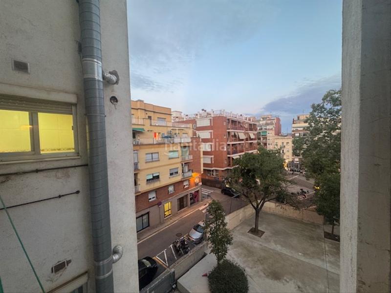 Foto c31734a9-472f-43a4-80ee-fa167b0eb47e. Piso con ascensor en carrer molí en Prosperitat Barcelona